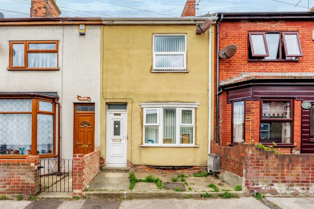 Wollaston Road, Lowestoft 3 bed terraced house for sale