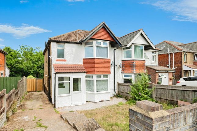 Midanbury Lane, Southampton SO18 3 bed semi