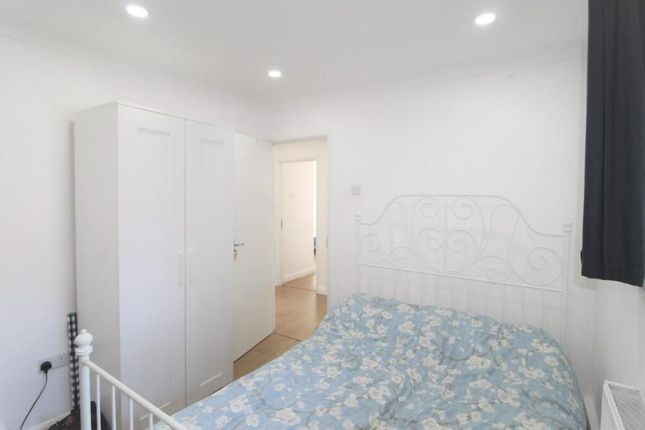 Browning Street, London 3 bed flat for sale