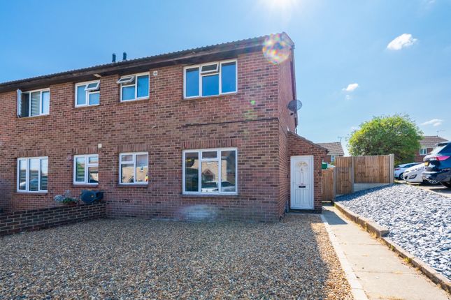 1 bedroom semi-detached house for sale