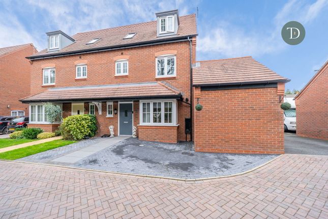 4 bedroom semi-detached house for sale