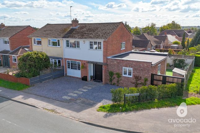 3 bed semi-detached house