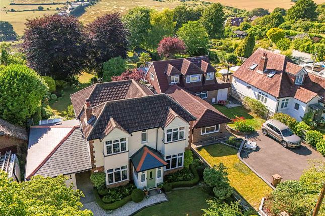 Glamorgan Road, Catherington 3 bed detached house for sale