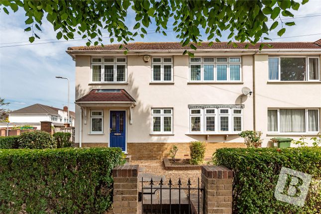 Maylands Avenue, Hornchurch, RM12 4 bed end of terrace house for sale