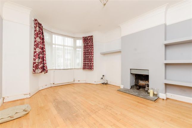 3 bed end terrace house