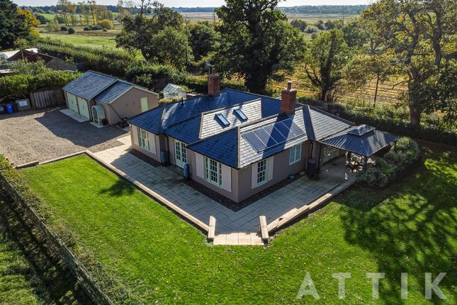 3 bedroom detached bungalow for sale