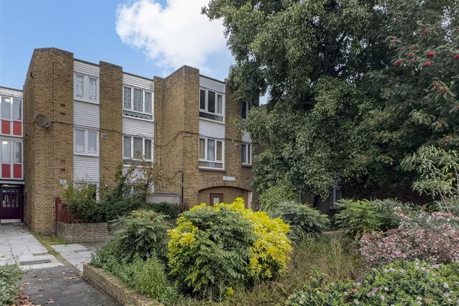 King Street, Plaistow, E13 2 bed flat for sale