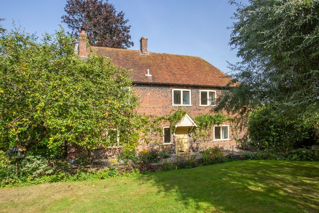 Moat Lane, Fordwich, Canterbury, CT2 3 bed detached house for sale