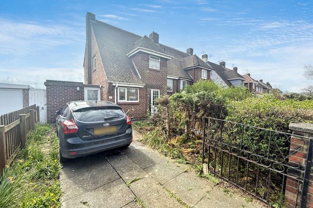 Staintondale Avenue, Redcar, North... 3 bed semi