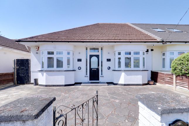 2 bedroom semi-detached bungalow for sale