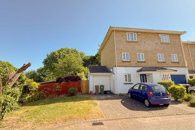 4 bed property