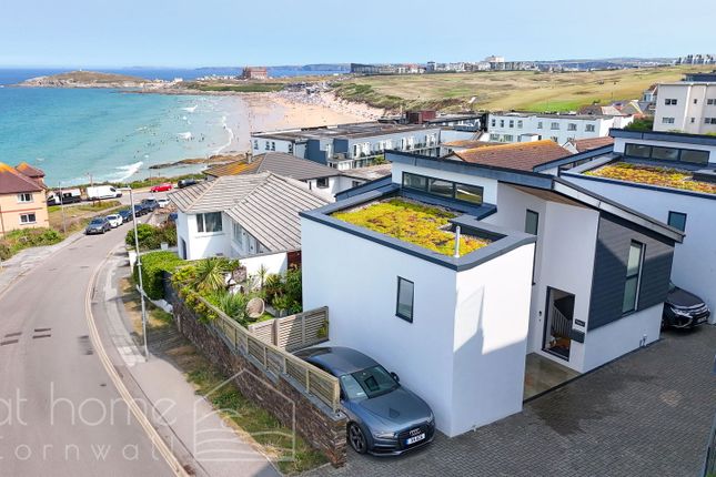 Pentire Crescent, Newquay TR7 4 bed detached house for sale