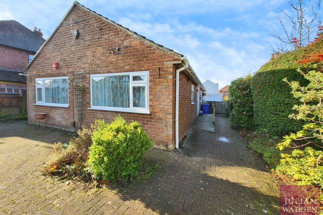 Abbey Grove, Offerton, Stockport, SK1 3 bed bungalow for sale