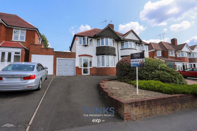 Frankley Avenue, Halesowen B62 3 bed semi