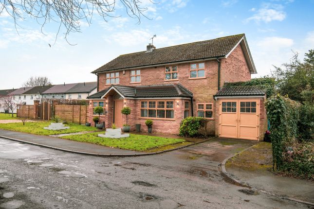 Court Farm Close, Llantarnam, Cwmbran 4 bed detached house for sale