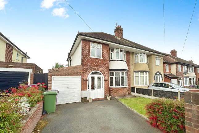 Newbolds Road, Wolverhampton WV10 3 bed semi