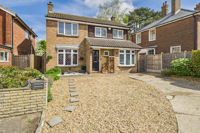 Tring Road, Aylesbury HP20 3 bed detached house for sale