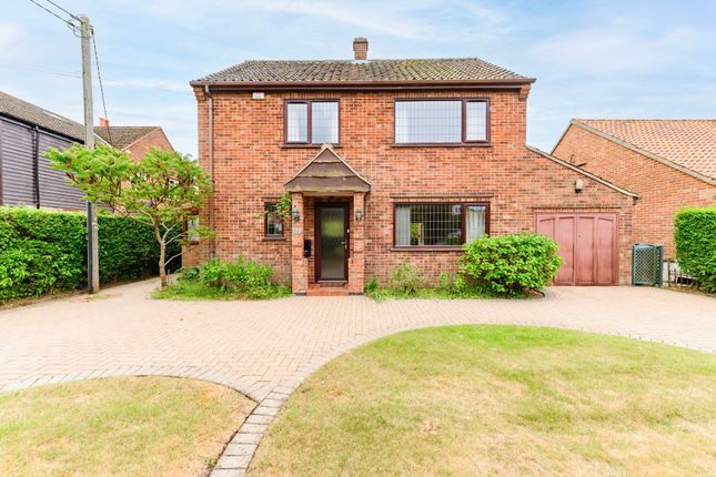 Salhouse Road, Rackheath 3 bed detached house for sale