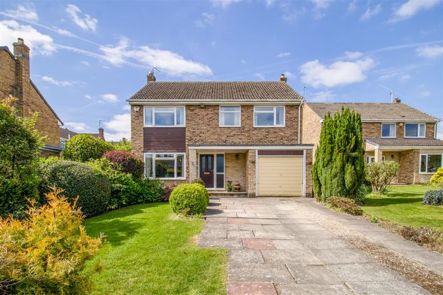 Wingate Croft, Wakefield WF2 4 bed detached house for sale