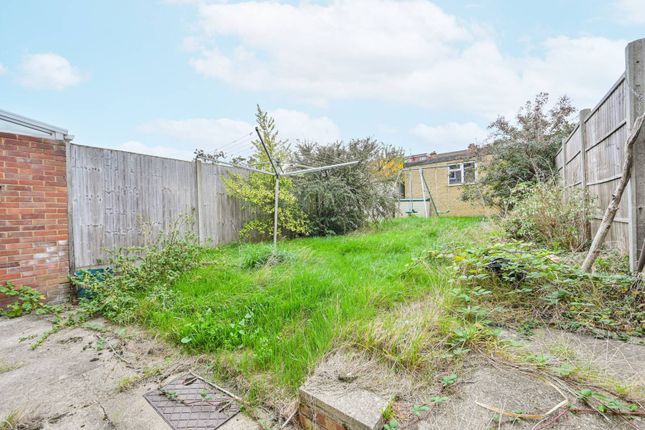 Brookbank Avenue, Hanwell, London, W7 3 bed end of terrace house for sale