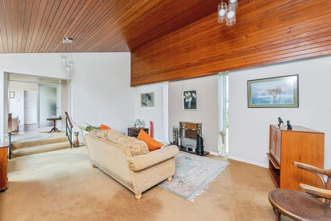 4 bedroom bungalow for sale