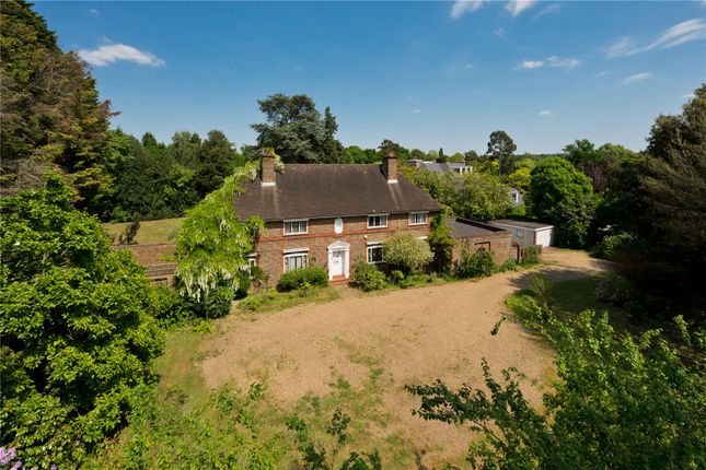 Esher Park Avenue, Esher, Surrey, KT10 5 bed detached house for sale
