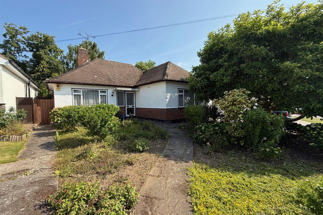Burses Way, Hutton, Brentwood 3 bed detached bungalow for sale