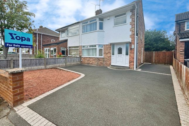 3 bedroom semi-detached house for sale