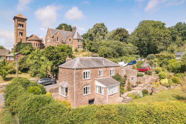 Hoarwithy, Herefordshire, HR2 3 bed detached house for sale