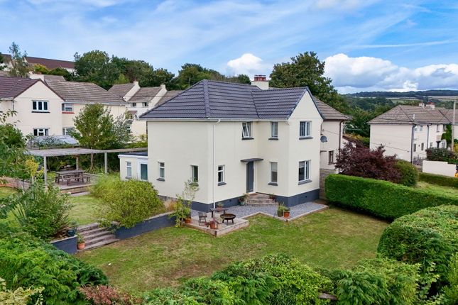 Cooks Close, Newton Abbot TQ13 3 bed semi
