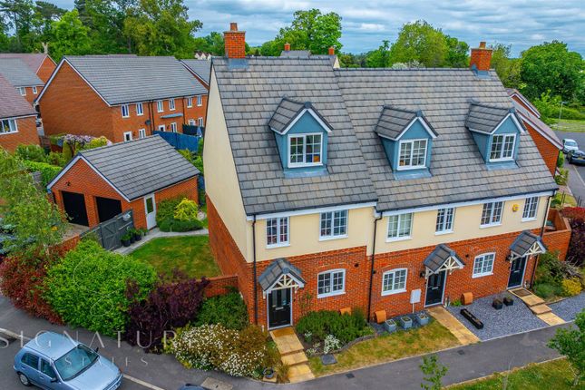 Tait Place, Watford 3 bed house for sale