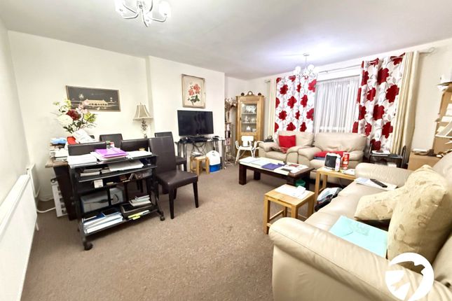 Granville Park, London, SE13 2 bed flat for sale