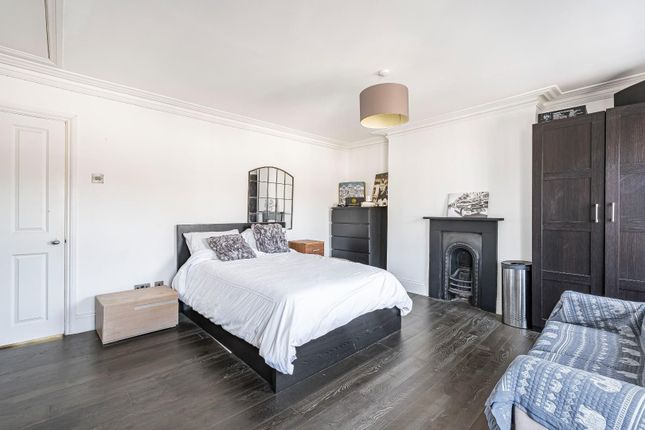 Eastlake Rd, London, SE5 5 bed terraced house for sale