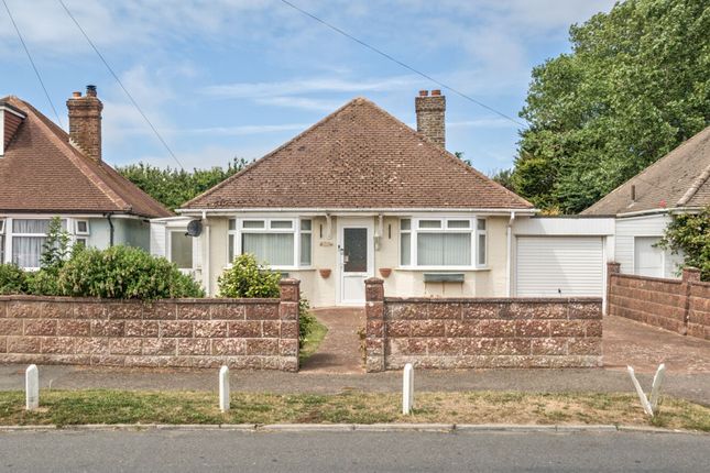 Manor Lane, Selsey, PO20 2 bed detached bungalow for sale
