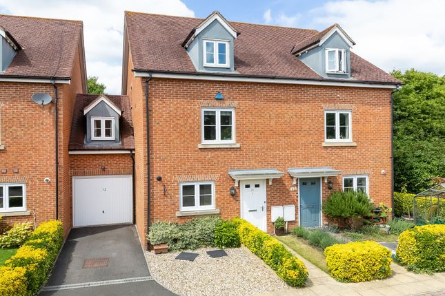 Northcourt Mews, Abingdon OX14 4 bed semi