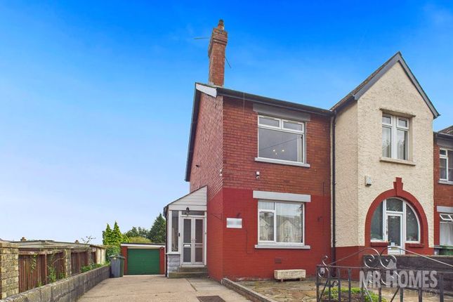 303 Grand Avenue, Ely, Cardiff, CF5 4RB 2 bed maisonette for sale