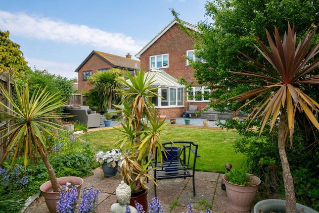 Windsor Mews, New Romney TN28 6 bed detached house for sale