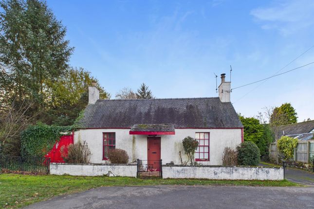 Forgandenny PH2 3 bed detached bungalow for sale