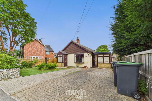 Bannister Green, Dunmow CM6 2 bed detached bungalow for sale