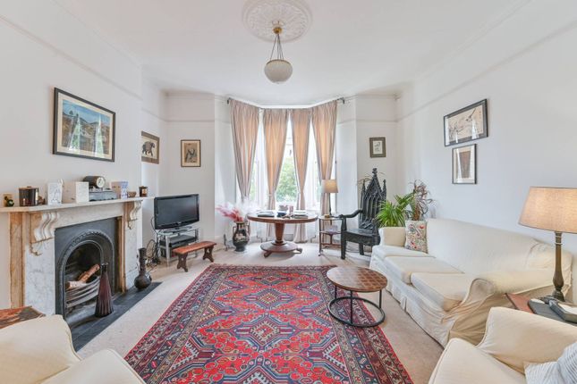 Barry Road, East Dulwich, London, SE22 4 bed semi