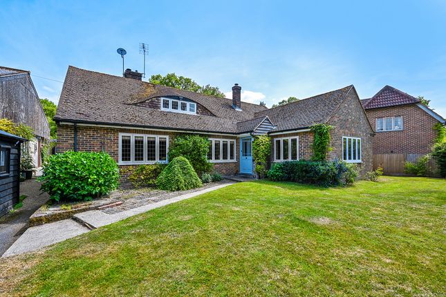 Cat Street, Upper Hartfield, TN7 5 bed chalet for sale