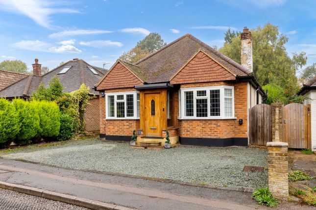 The Green, Dorking Road, Tadworth KT20 3 bed detached bungalow for sale