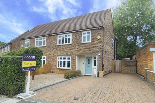 3 bedroom semi-detached house for sale