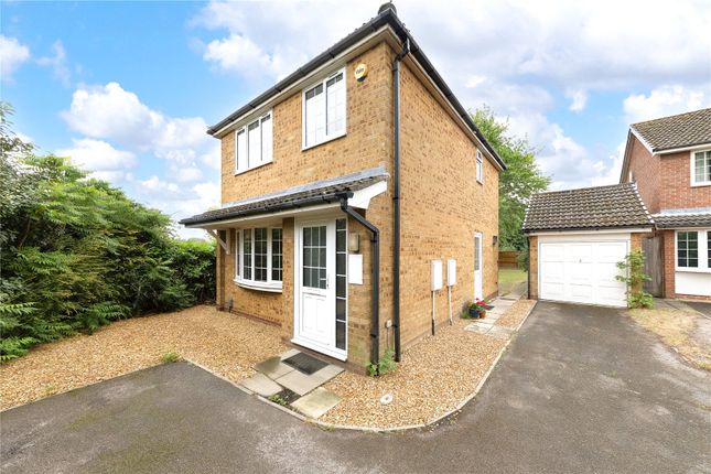 Eland Way, Cambridge, Cambridgeshire 3 bed detached house for sale