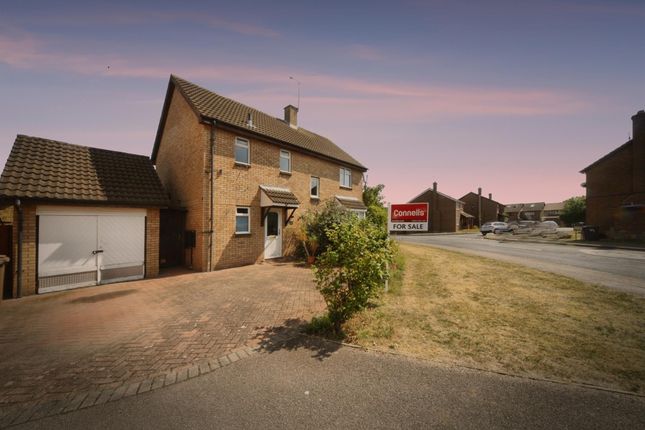 4 bed detached house