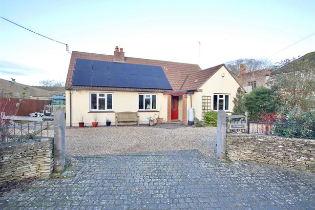 4 bedroom detached bungalow for sale