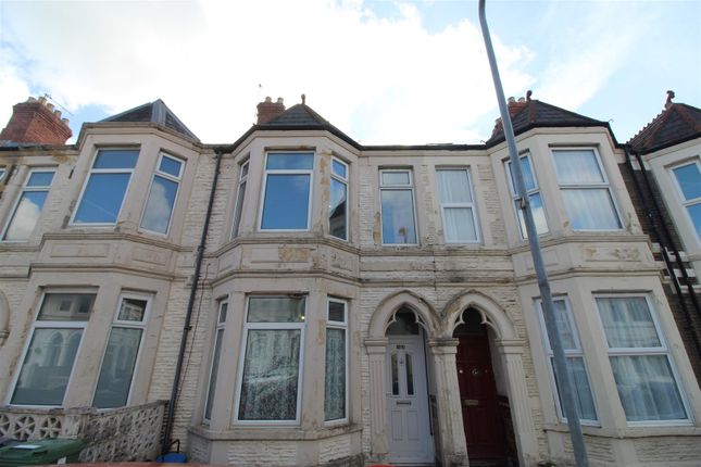 4 bedroom terraced house for sale