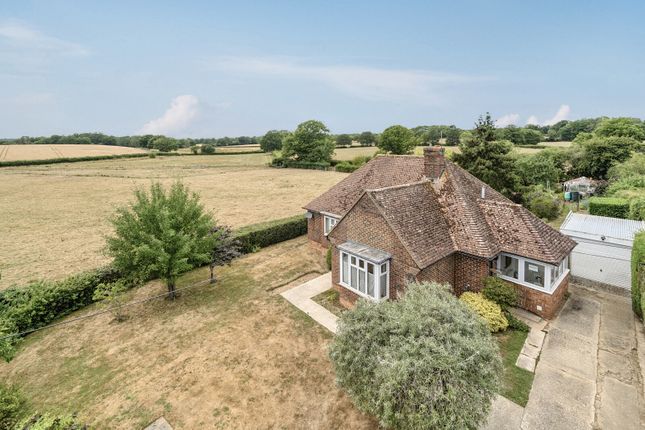 Oakhurst Lane, Loxwood... 3 bed detached house for sale