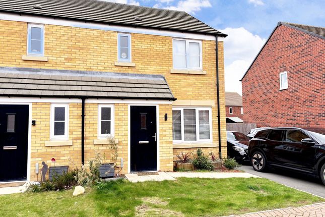 3 bedroom semi-detached house for sale