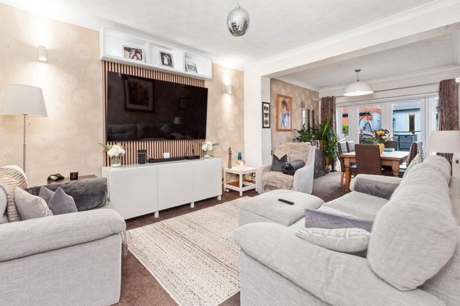 Freckleton Road, St. Helens, WA10 3 bed semi